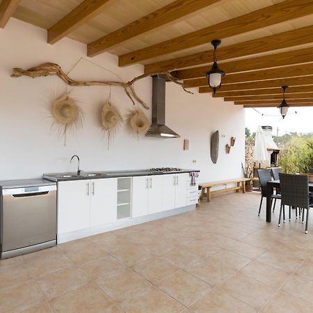 Villa Mestral อัลกูเดีย ภายนอก รูปภาพ
