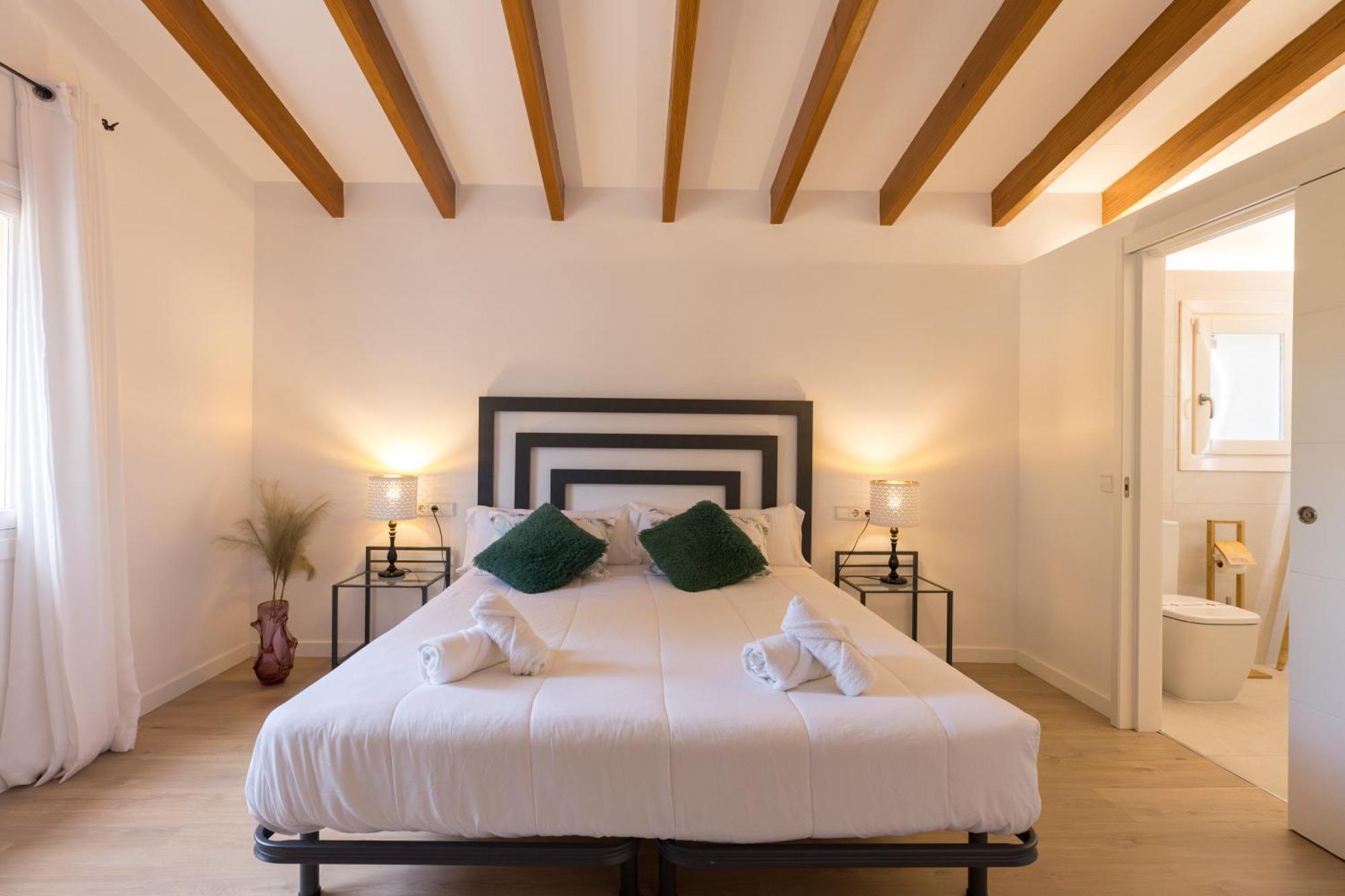 Villa Mestral อัลกูเดีย ภายนอก รูปภาพ