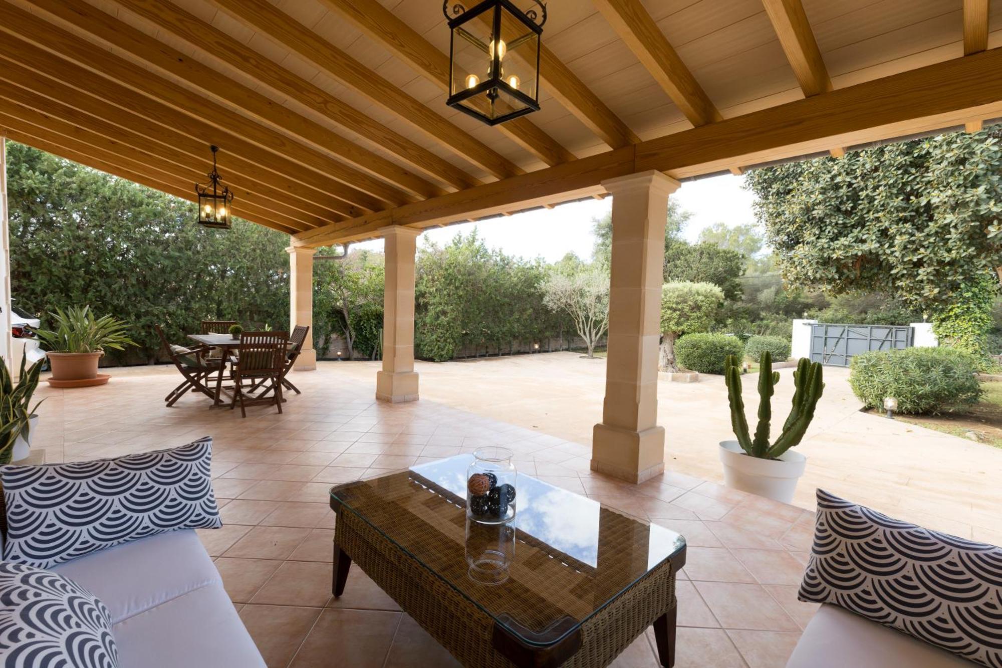 Villa Mestral อัลกูเดีย ภายนอก รูปภาพ